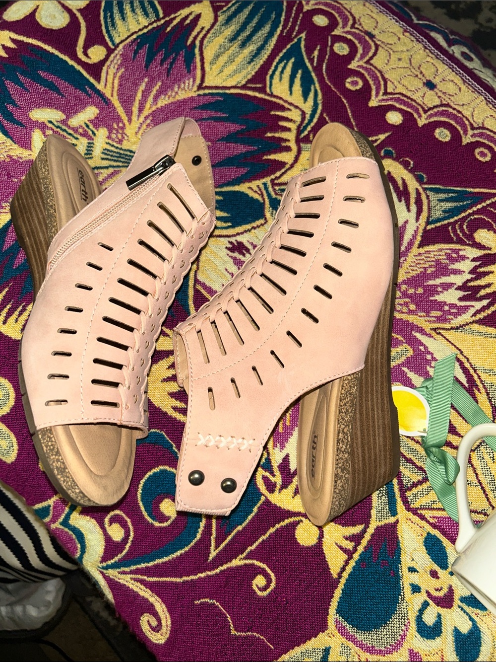 Earth pink wedge sandals - Picture 12 of 14